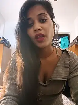 cute radhikaa online show from October 23, 6:06 pm