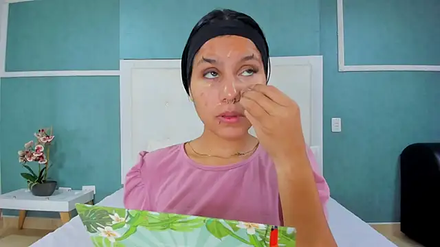 ania gomez online show from October 5, 12:47 pm