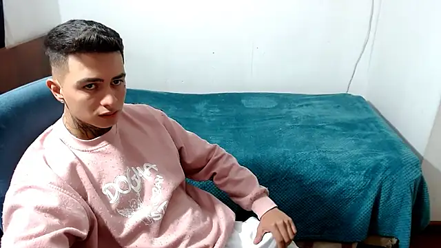 santii ss online show from September 27, 8:47 pm