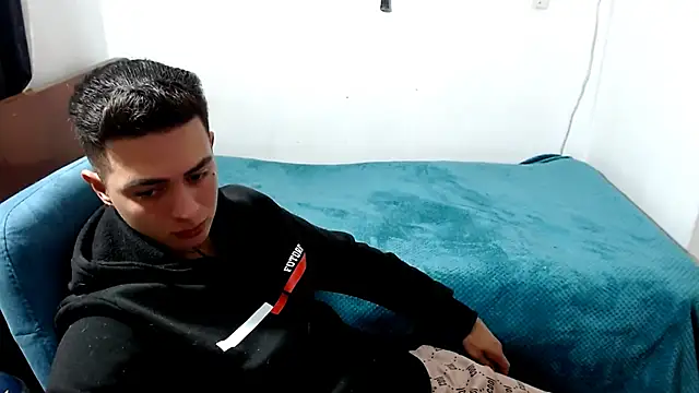 santii ss online show from October 2, 1:34 am