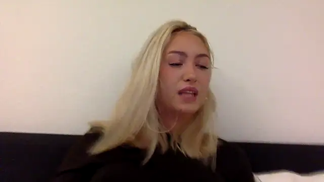 Kitty Swetty online show from September 21, 8:43 pm