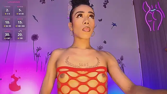 Barbydominant fetish online show from September 29, 5:29 pm