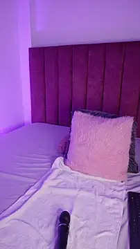 RominaaReyes online show from November 13, 1:59 am