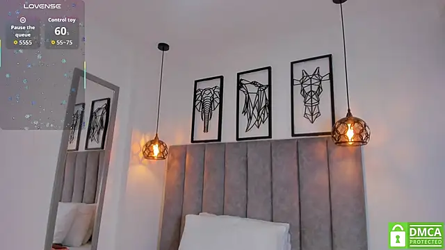 Gia Scott online show from October 4, 9:02 pm