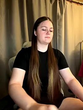 Cuty Kitty online show from September 19, 12:12 am