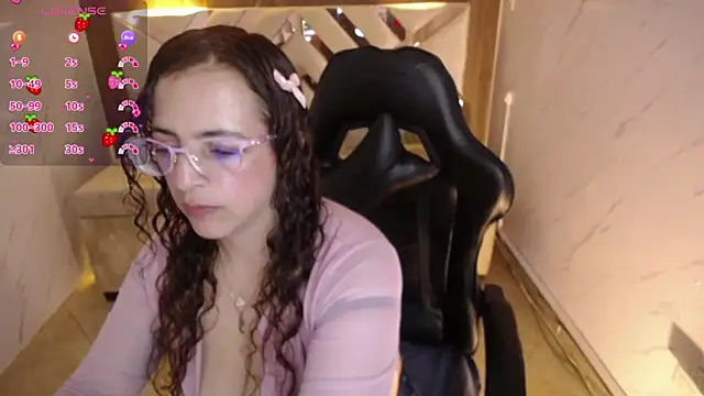  Evoni b online show from October 1, 7:42 pm