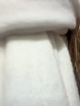 Snapshot of Bikergirl_97 chatting on November 21, 12:48 pm Bikergirl 97 online show from November 21, 12:48 pm