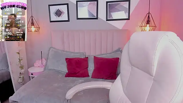 Baby  kitty  online show from September 18, 8:33 pm