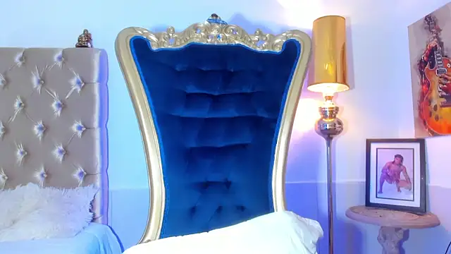 antonio  444 online show from September 16, 8:59 am