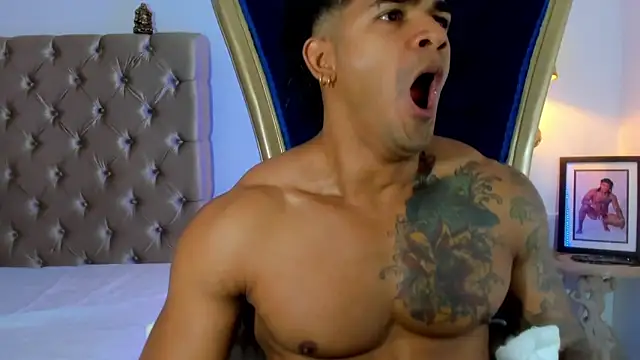 antonio  444 online show from October 17, 10:29 am