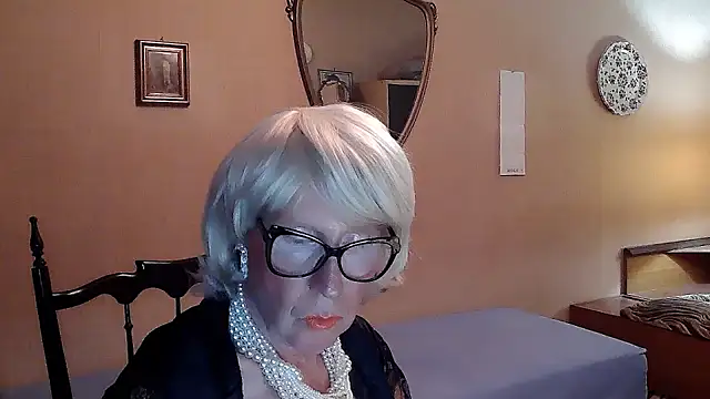 Snapshot of ROBY_SWEETHOT chatting on September 23, 9:51 pm ROBY SWEETHOT online show from September 23, 9:51 pm