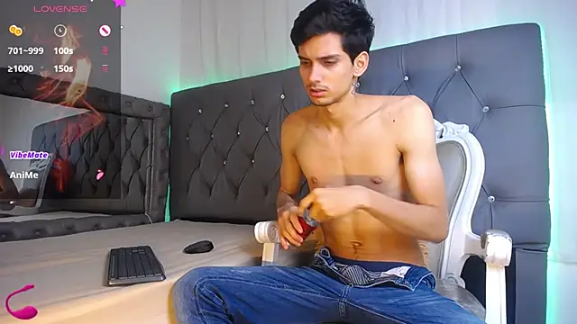 Sebalexis7 online show from October 2, 3:02 am