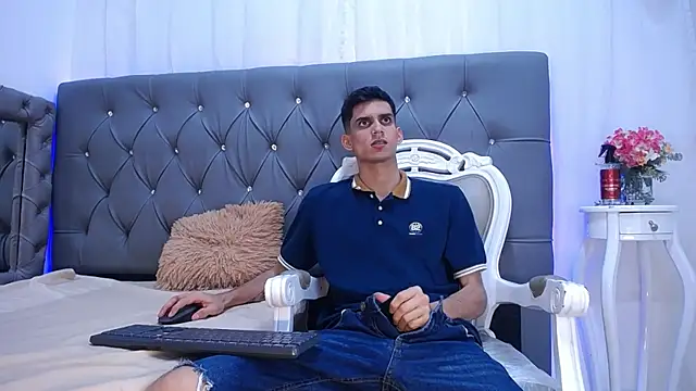 Sebalexis7 online show from October 31, 3:40 am