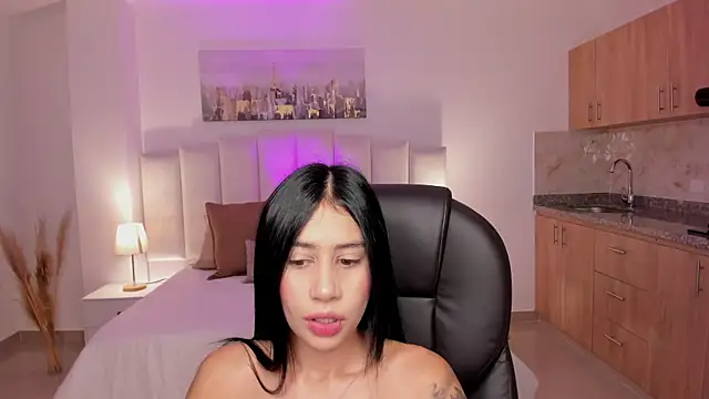 miranda crawfor online show from September 19, 11:11 am