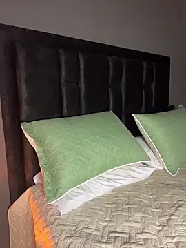 Jacksonfranco online show from October 31, 3:07 am