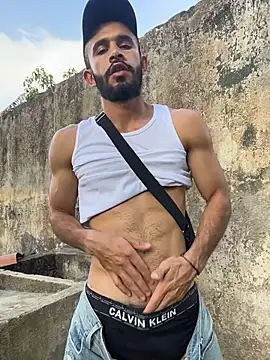 Jacksonfranco online show from November 3, 9:38 pm