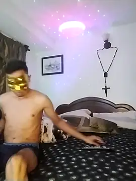 Snapshot of yenami chatting on September 11, 6:46 am yenami online show from September 11, 6:46 am