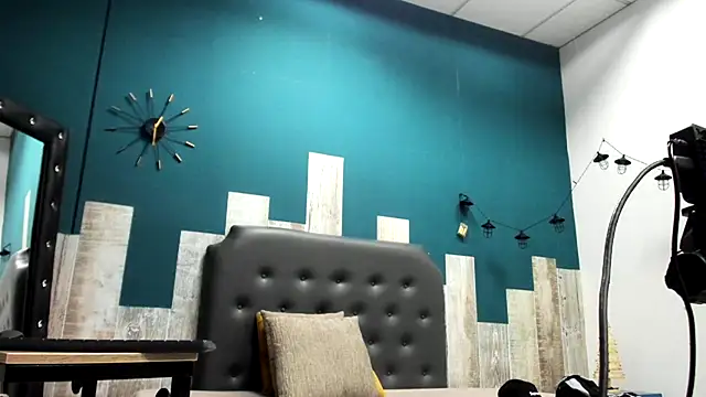 Ian1  online show from November 23, 12:16 pm