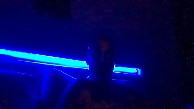 tattedNitalian online show from November 7, 2:00 am