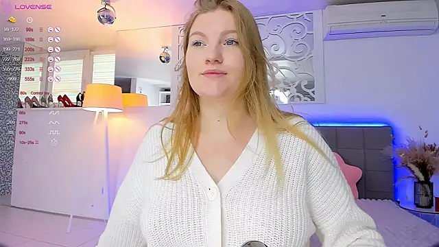 AshleyJoness online show from October 18, 5:21 am