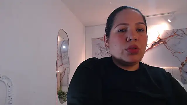 Ashley Grahaam online show from October 4, 1:03 am