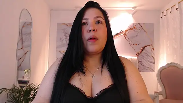 Ashley Grahaam online show from November 23, 10:20 pm