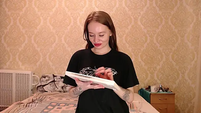 Kitkaat00 online show from November 30, 12:20 pm