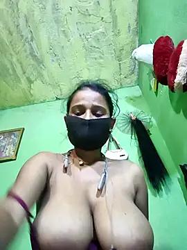 Snapshot of PIHU999 chatting on October 12, 2:38 pm PIHU999 online show from October 12, 2:38 pm