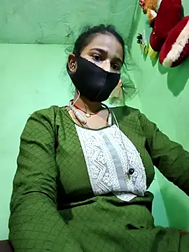 Snapshot of PIHU999 chatting on November 7, 4:56 am PIHU999 online show from November 7, 4:56 am