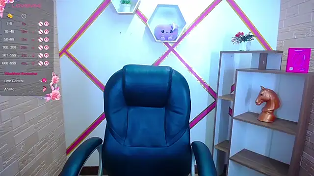 Blake Mils online show from October 31, 6:31 pm