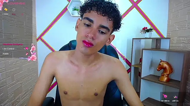 Blake Mils online show from November 1, 4:20 pm