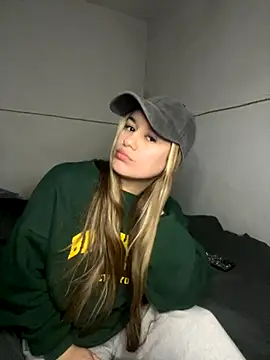 tetutamy online show from October 1, 10:05 pm