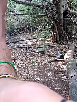 Snapshot of KalendaXL chatting on October 6, 1:30 pm KalendaXL online show from October 6, 1:30 pm