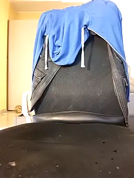 Snapshot of KalendaXL chatting on November 26, 2:40 pm KalendaXL online show from November 26, 2:40 pm