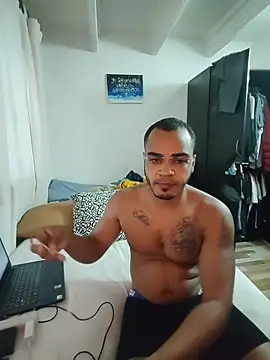 SanChacal5694 online show from November 9, 10:19 pm