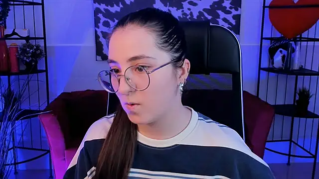 VirtuallVoyant online show from September 25, 4:38 am