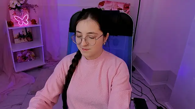 VirtuallVoyant online show from November 9, 3:49 am