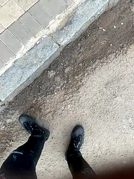 Snapshot of kamo012000 chatting on November 19, 10:48 am kamo012000 online show from November 19, 10:48 am