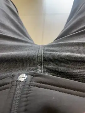 Snapshot of kamo012000 chatting on November 20, 9:31 am kamo012000 online show from November 20, 9:31 am