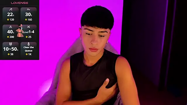 Snapshot of Matheewx_m chatting on September 25, 12:58 am Matheewx m online show from September 25, 12:58 am