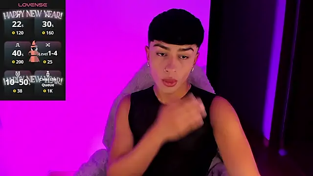 Snapshot of Matheewx_m chatting on October 9, 2:53 am Matheewx m online show from October 9, 2:53 am