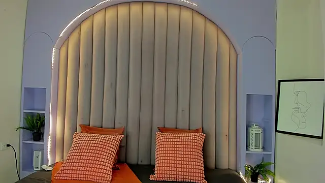 Snapshot of Taylorsmitth_ chatting on September 13, 11:32 am Taylorsmitth online show from September 13, 11:32 am