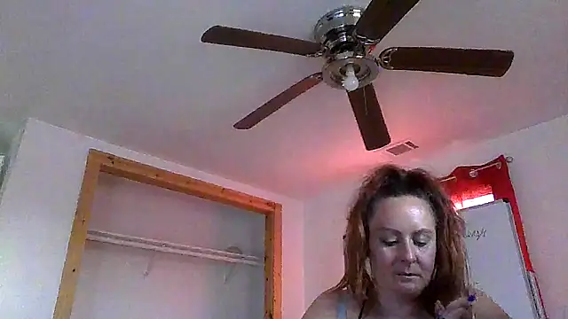 Snapshot of HarmonyRayWishes chatting on November 15, 2:35 pm HarmonyRayWishes online show from November 15, 2:35 pm