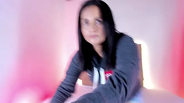 Zafiro  Brown online show from October 9, 12:14 pm