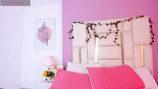 Silvana-Castro online show from September 18, 11:12 am