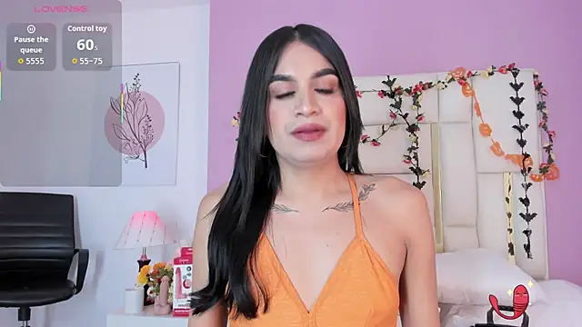 Silvana-Castro online show from November 3, 12:39 pm