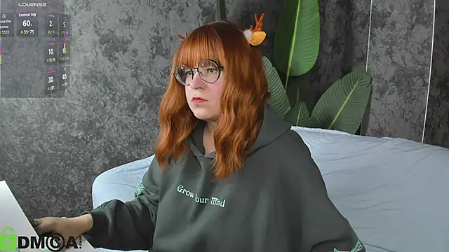 Michelle Wilsson online show from November 26, 8:04 am