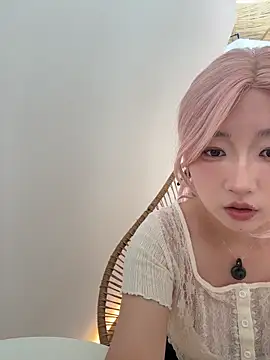 Snapshot of winter11 chatting on September 10, 5:29 am winter11 online show from September 10, 5:29 am