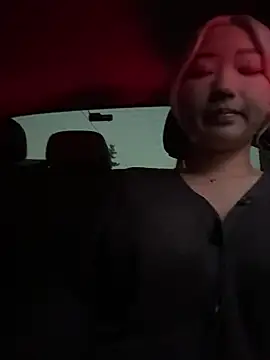 Snapshot of winter11 chatting on September 14, 9:52 am winter11 online show from September 14, 9:52 am