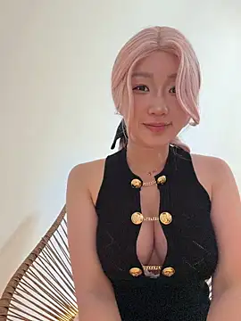 Snapshot of winter11 chatting on October 30, 6:15 am winter11 online show from October 30, 6:15 am